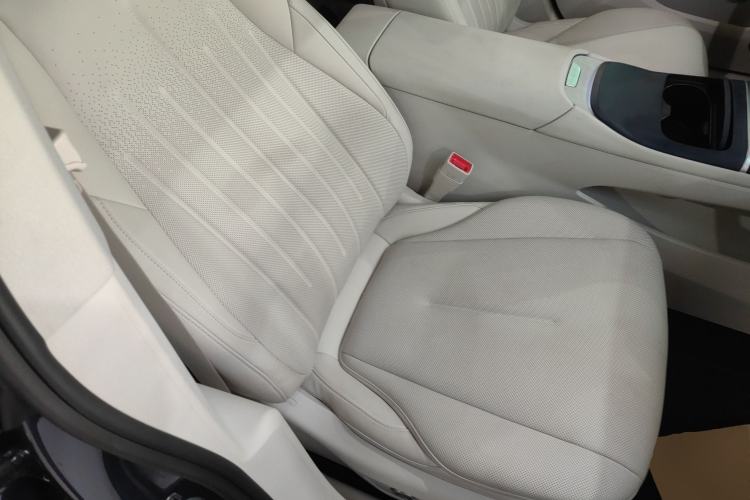 Used Buick L7 2025 Model Luxury Leisure Smart Driving Edition
