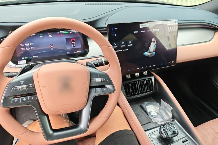 Used BYD Song L EV 2025 Intelligent Driving Version 662 km LiDAR Excellence Edition Center Console