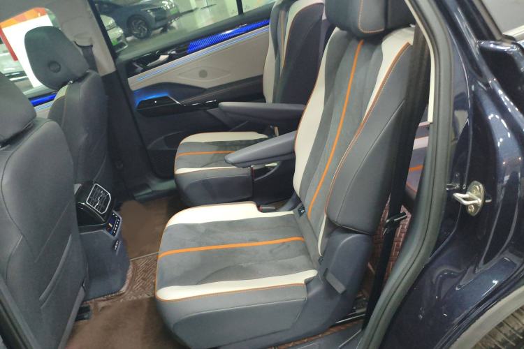 Used Volkswagen ID.6 CROZZ 2022 Long-Range PRO Edition