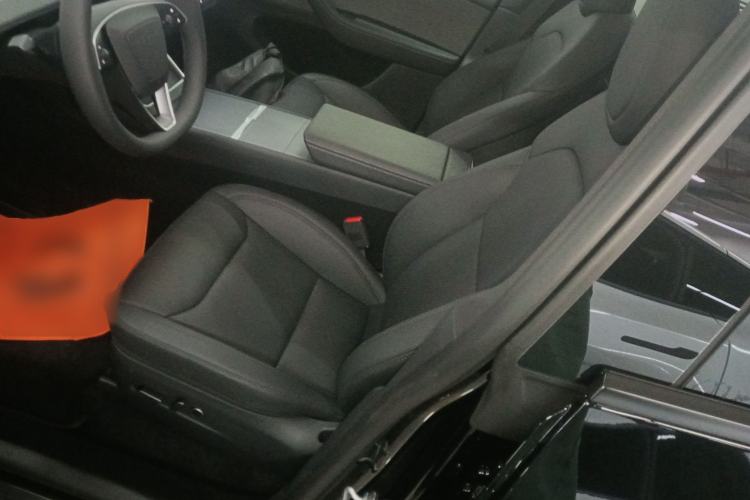 Used Tesla Model Y 2026 Facelifted Long-Range Rear-Drive Model Left Front Seat