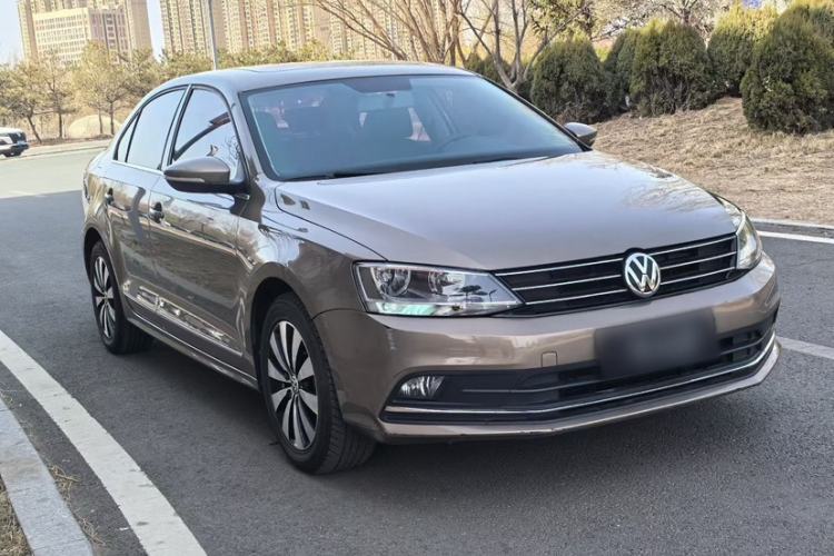 Used Volkswagen Sagitar 2017 1.6L Automatic Comfort Model Exterior 2