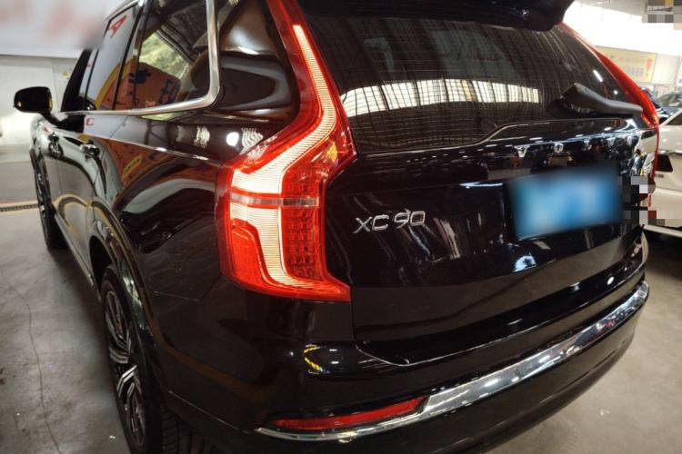 Used Volvo XC90 2024 B5 SmartDrive Luxury Edition 7-Seater
