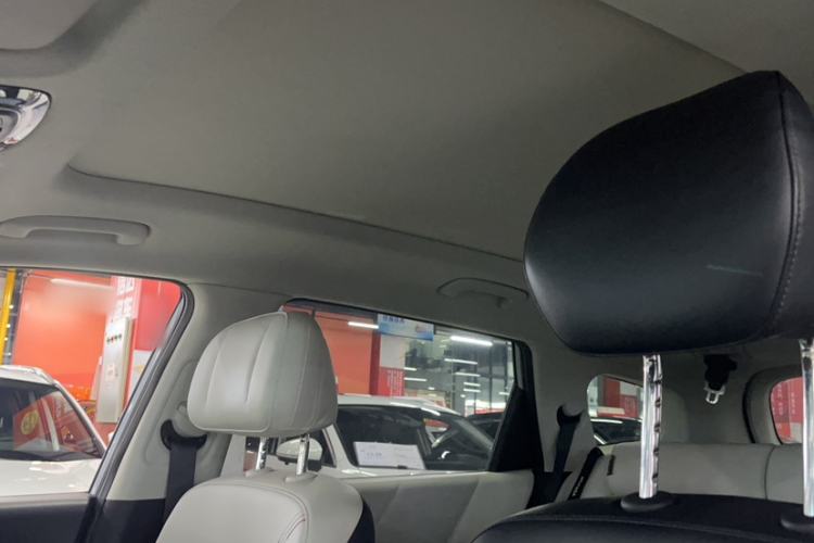 Used Hyundai ix35 2023 Musso 2.0L Flagship Edition TOP