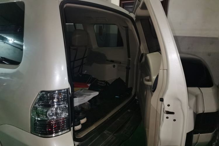 Used Mitsubishi Pajero 2019 3.0L Automatic Prestige Edition