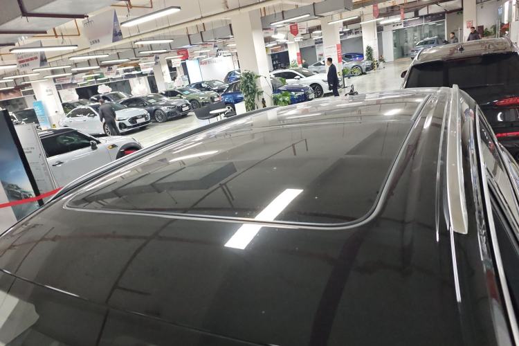 Used Audi Q7 2023 45 TFSI quattro S line Sport model
