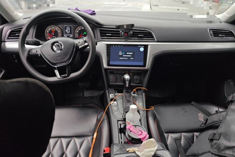 Used Volkswagen Lamando 2021 230TSI DSG Fashion Edition Center Console