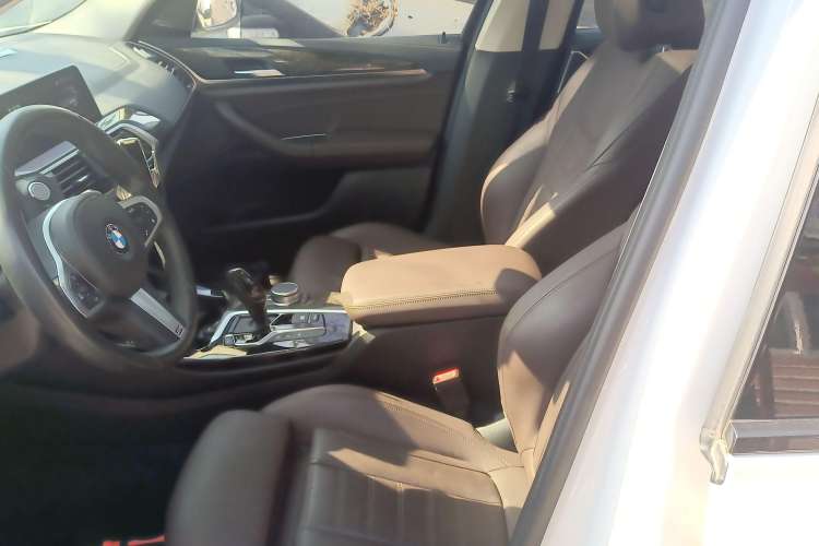 Used BMW X3 2019 xDrive30i Leading Model M Sport Package
