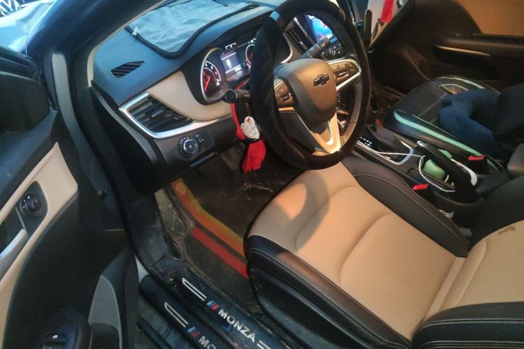 Used Chevrolet Monza 2021 320 Automatic Enjoyment Sunroof Edition Driver Seat