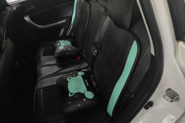 Used Changan CS35 2016 1.6L Manual Luxury Model China V Standard
