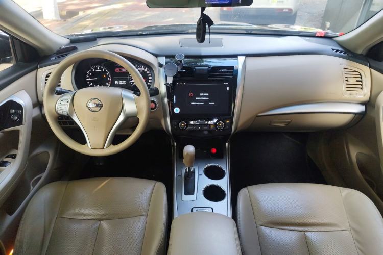 Used Nissan Teana 2016 2.0L XE Fashion Edition
