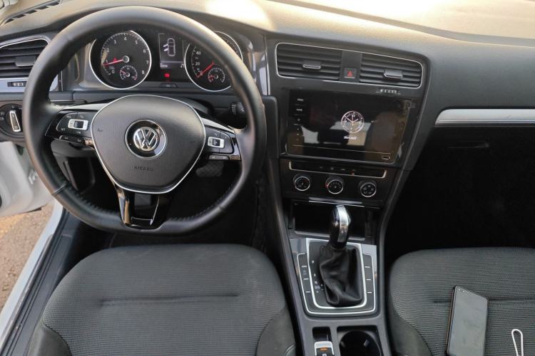 Used Volkswagen Golf 2018 230TSI Automatic Comfort Model