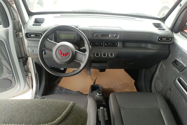 Used Wuling Zhiguang New Energy 2025 Comfort Model