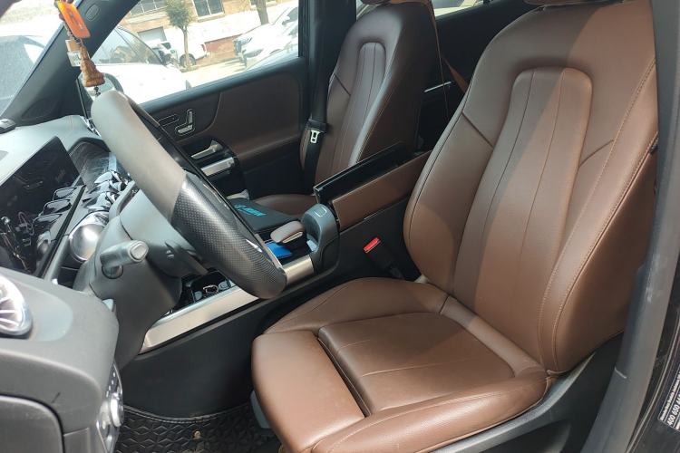 Used Mercedes-Benz GLB 2021 GLB 200 4MATIC Left Front Seat