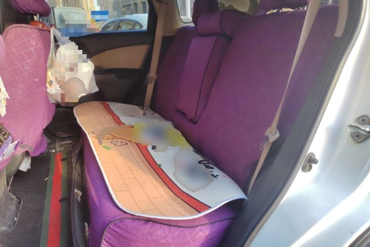 Used Honda CR-V 2015 2.0L two-wheel drive Fashion Edition Left Rear Seat