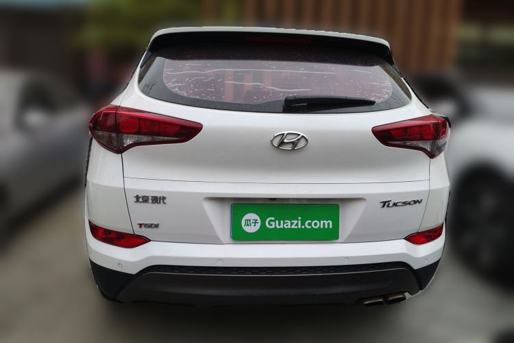 Used Hyundai Tucson 2015 1.6T Dual-Clutch Two-Wheel-Drive Smart Model Rear