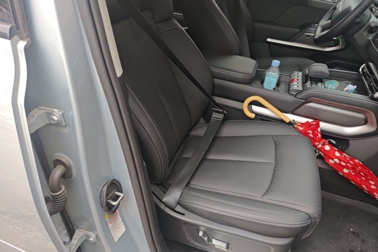 Used Formula Leopard Titanium 3 2025 501 km Range Rear-Wheel Drive Intelligent Driving Max Edition Right Front Seat