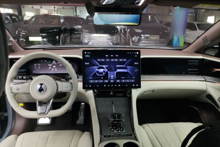 Used Denza Z9GT 2024 1100 Four-Wheel Drive Ultra Version
