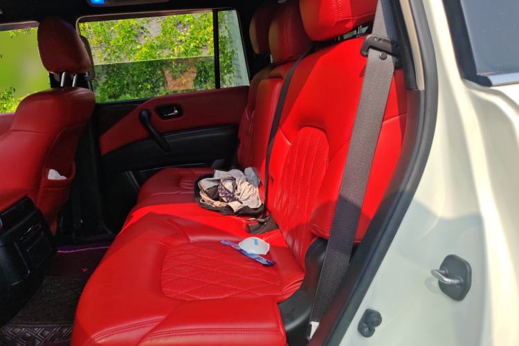 Used Nissan Patrol 2018 4.0L LinkedIn Edition Left Rear Seat