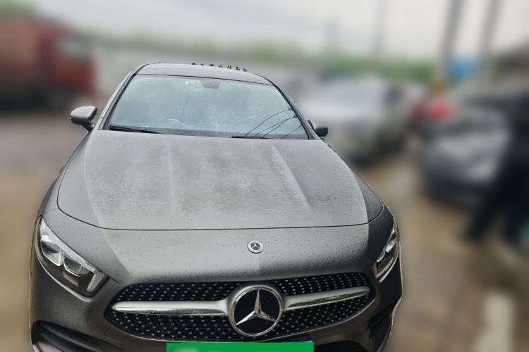 Used Mercedes-Benz A-Class 2022 Second Facelift A 200 L Sport Sedan Fashion Version
