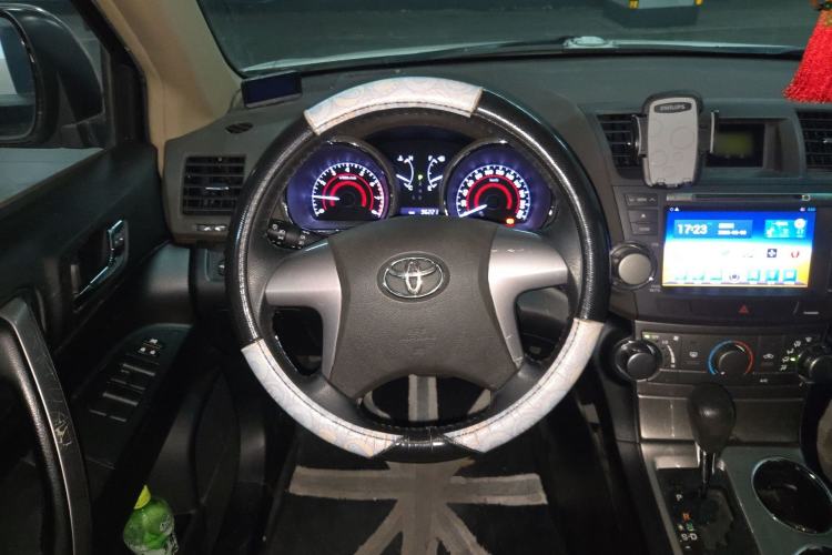 Used Toyota Highlander 2012 2.7L 2WD 5-Seater Elite Edition Steering Wheel