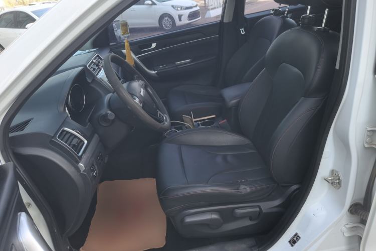 Used Haval M6 2019 1.5T DCT Two-Wheel Drive Value Edition China VI Standard Left Front Seat