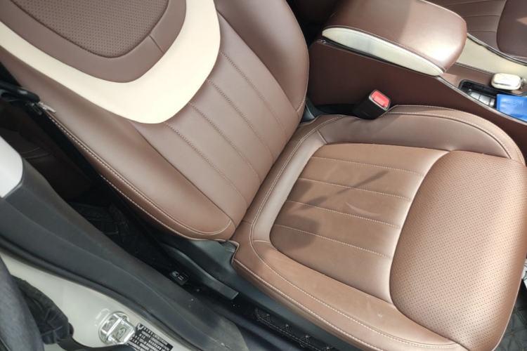 Used Wuling Bingo 2024 333 km Enjoyment Version Right Front Seat