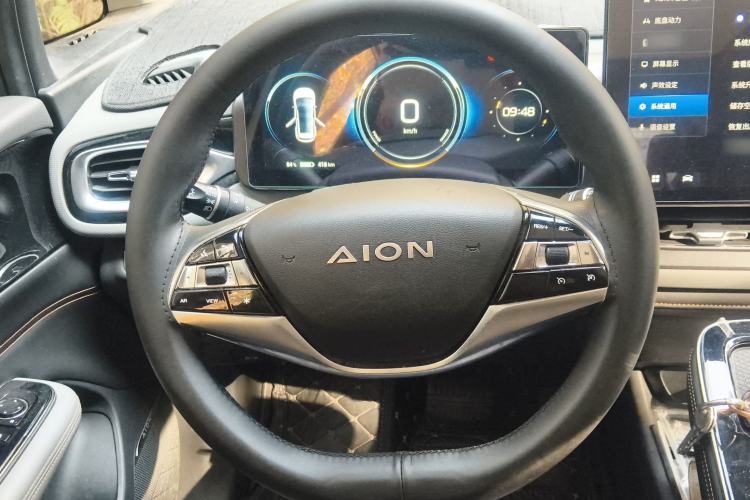 Used AION V 2021 Plus 70 Smart Edition Lithium Iron Phosphate Steering Wheel