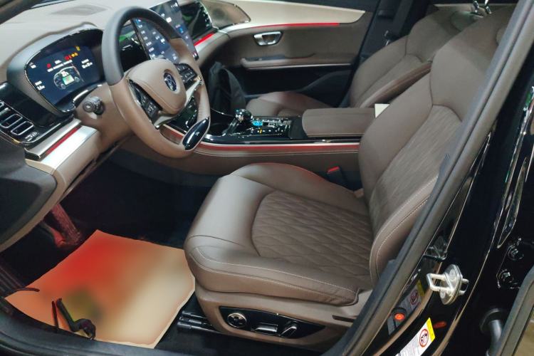 Used BYD Han 2025 DM-i 125KM Prestige Model
