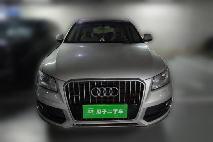 Used Audi Q5 2015 40 TFSI Comfort Model Front