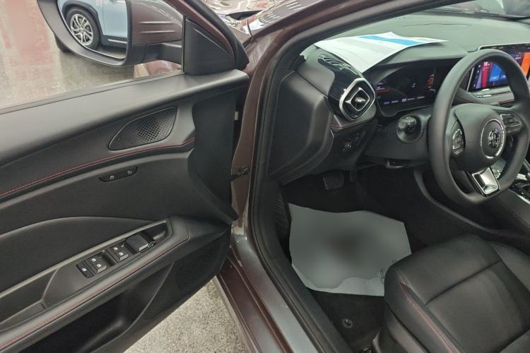 Used MG 5 2025 300TGI Global Flagship Edition
