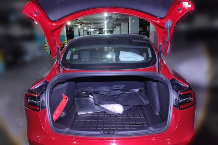 Used Tesla Model 3 2019 Long-Range Rear-Wheel-Drive Version
