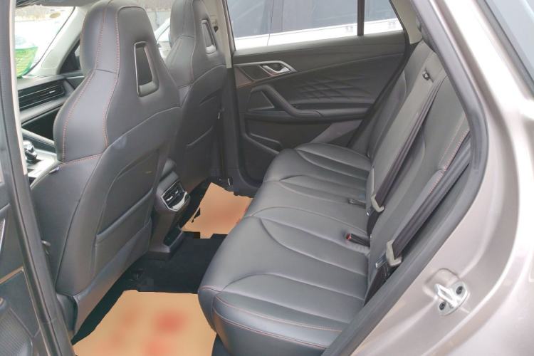 Used Roewe RX5 New Energy 2023 eRX5 Super Hybrid Prestige Edition Left Rear Seat