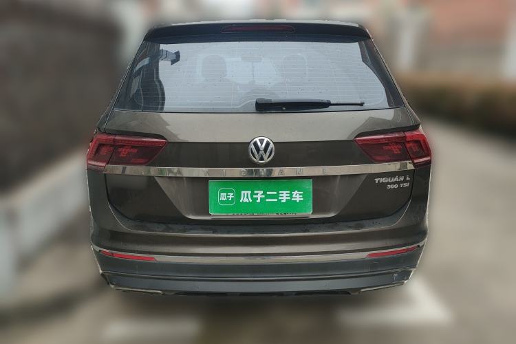 Used Volkswagen Tiguan L 2017 380TSI Automatic All-Wheel-Drive Luxury Edition Rear