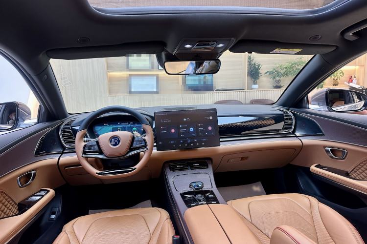 Used BYD Han 2022 DM-i 121KM Luxury Model
