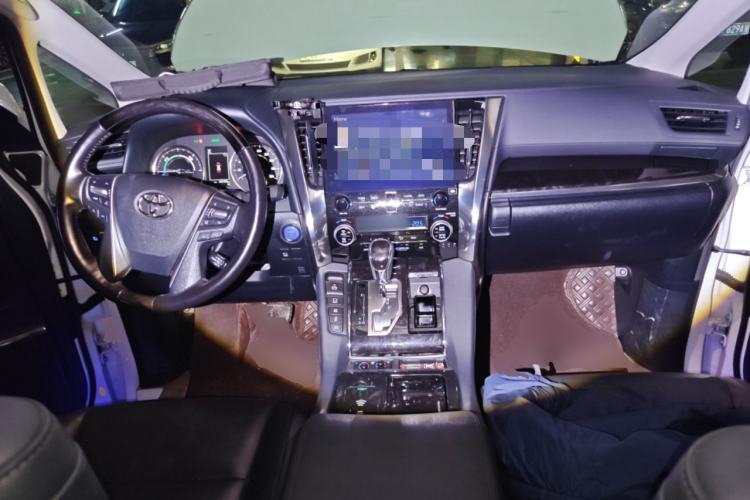 Used Toyota Vellfire 2021 Crown Dual-Engine 2.5L HV Luxury Edition
