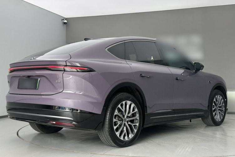 Used Nio EC6 2025 75 kWh Exterior 9