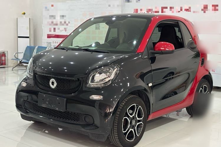 Used smart fortwo 2019 0.9T 66kW Hardtop Engine Version China VI Emission Standard