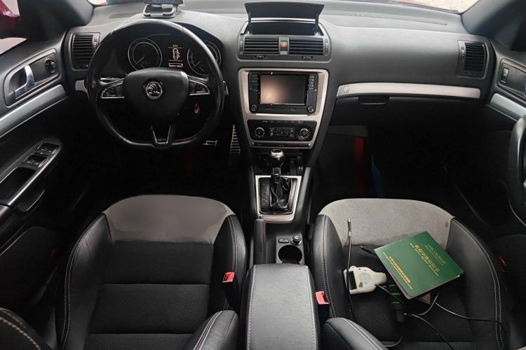 Used Skoda Octavia 2010 2.0 TSI RS