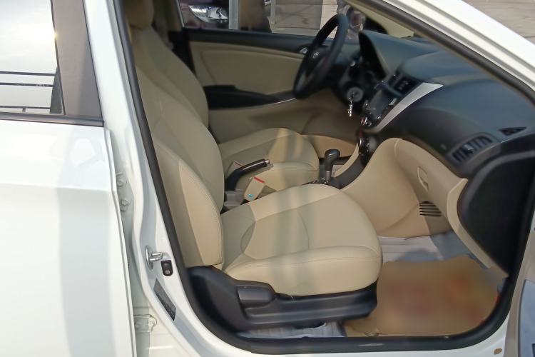 Used Hyundai Verna (older generation) 2014 1.4L Automatic Fashion GS Model