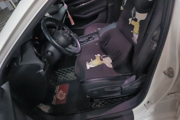 Used Mazda 3 Axela 2020 1.5L Automatic Luxury Version Left Front Seat