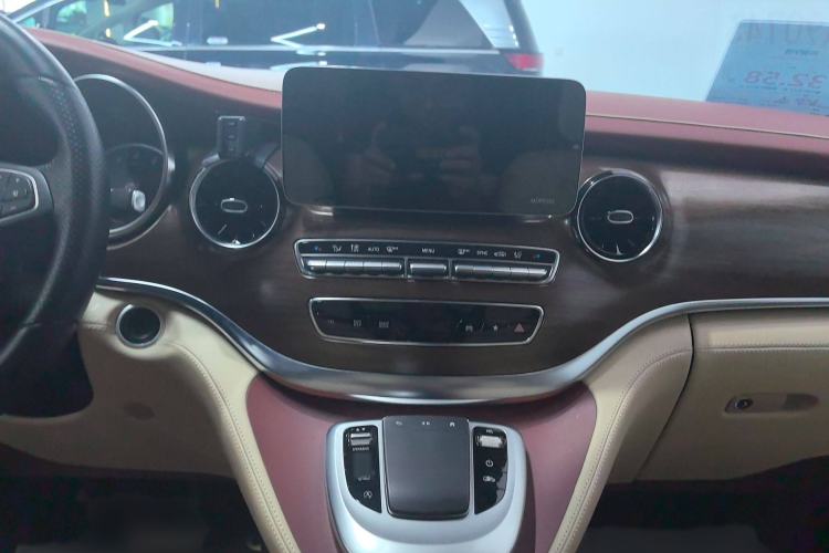 Used Mercedes-Benz V-Class 2021 V 260 L Long Wheelbase Prestige Edition