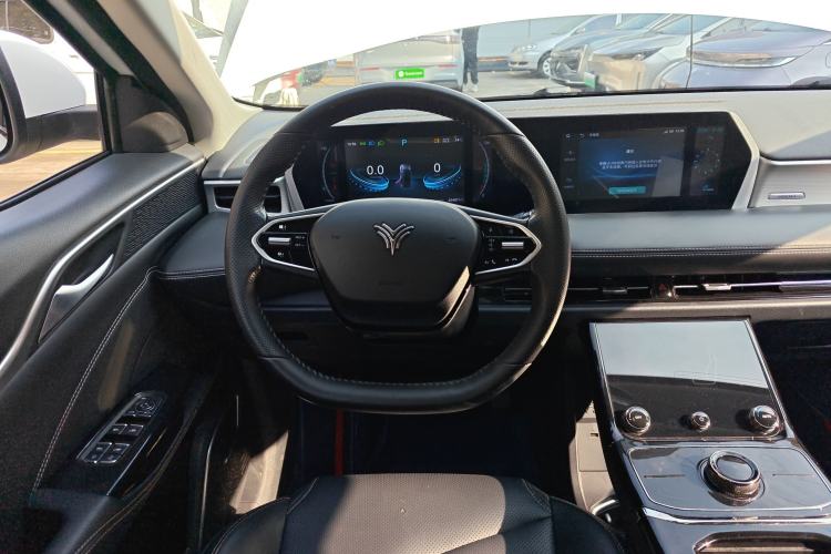 Used NETA U 2022 Zhi 400 Lithium-Nickel-Manganese-Cobalt Energy System