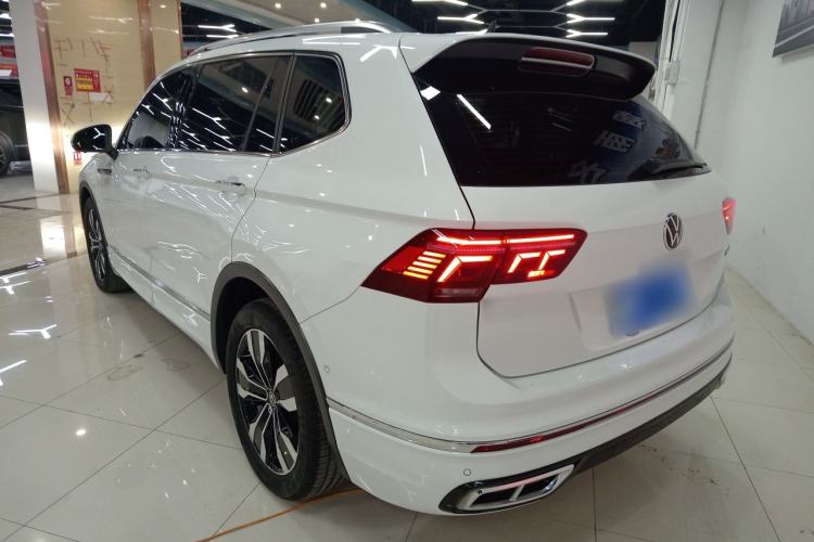 Used Volkswagen Tiguan L 2023 330TSI Automatic Two-Wheel Drive R-Line Flagship Edition Rear Left 45 Deg