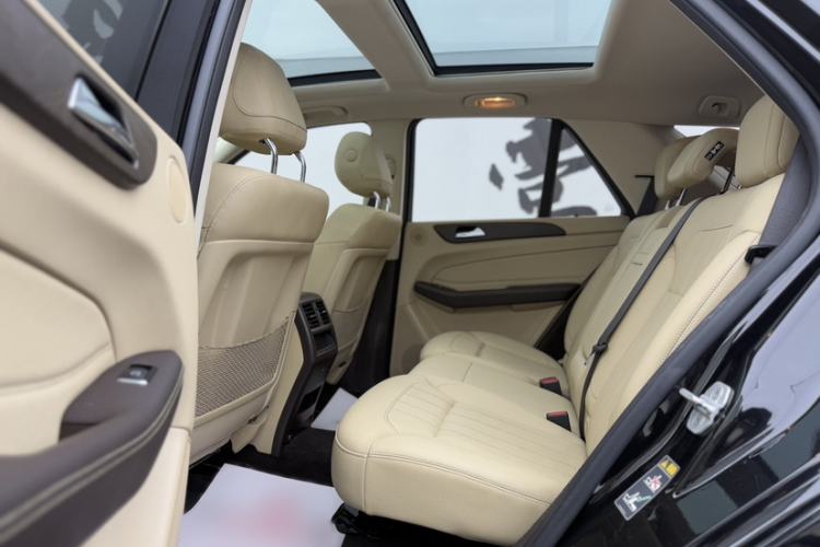 Used Mercedes-Benz GLE 2015 GLE 400 4MATIC
