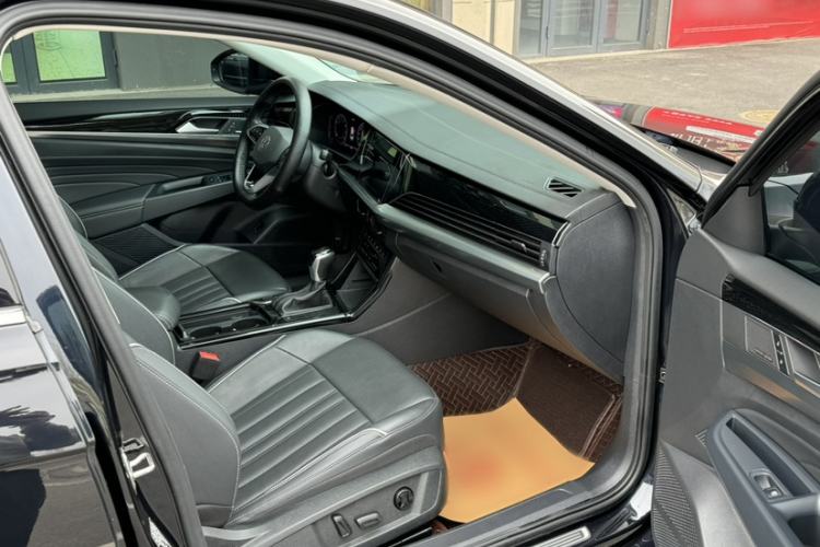 Used Volkswagen Passat 2023 Revised 330TSI Elite Edition
