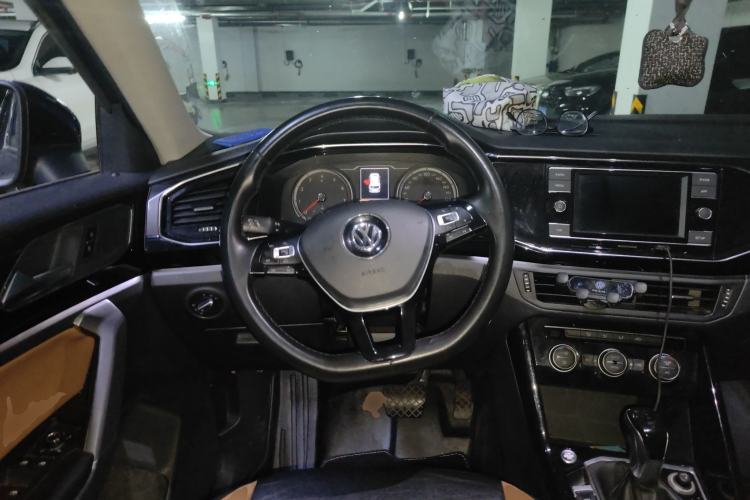 Used Volkswagen Tayron 2019 330TSI Two-Wheel-Drive Luxury Version China V Emission Standard