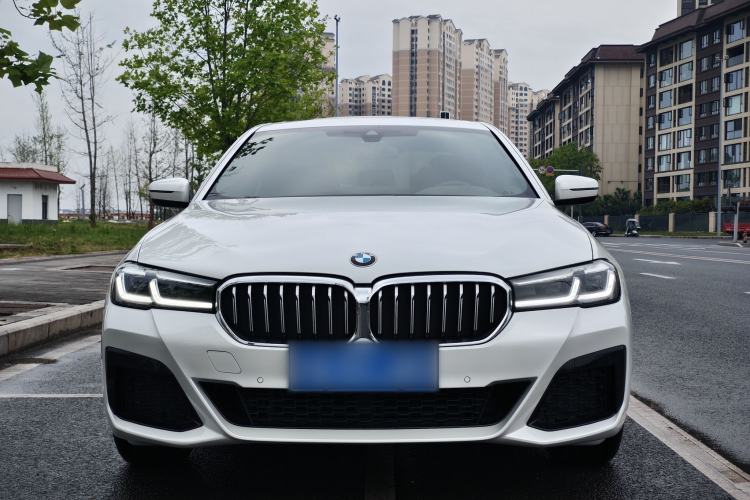 Used BMW 5 Series 2022 Second Facelift 530Li Leading Edition M Sport Package Exterior 4
