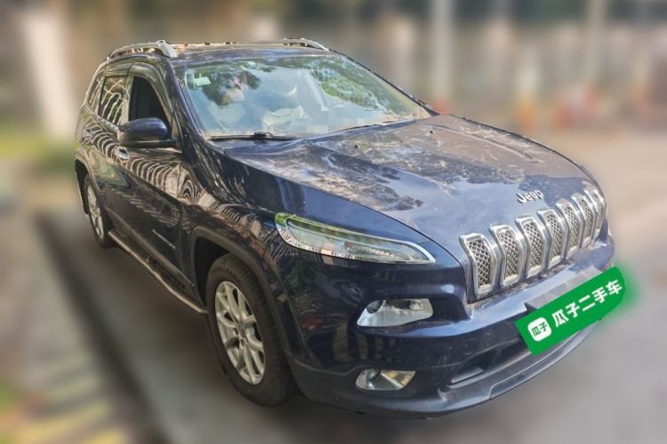 Used Jeep Cherokee 2016 2.0L Superior Edition