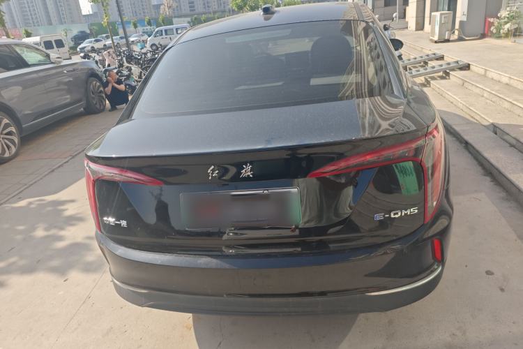 Used Hongqi E-QM5 2022 431 km Charge & Enjoy Edition
