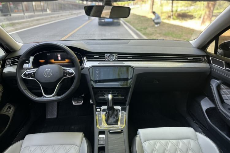 Used Volkswagen Magotan 2023 2 Million Units Limited Edition 330TSI DSG Leading Version Gear Lever